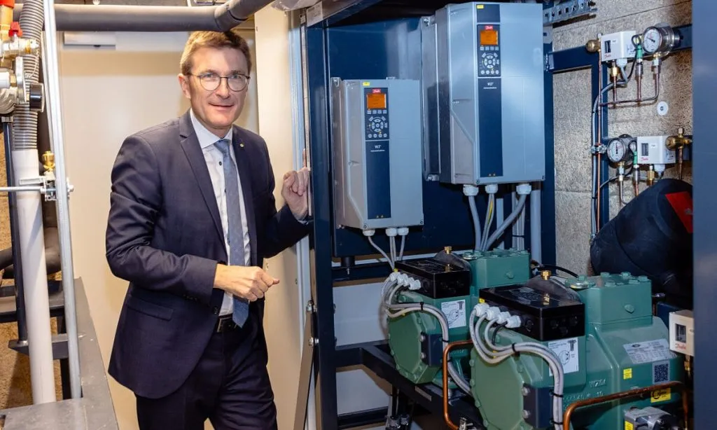 Alois Huber, SPAR Austria, in the plant room of the chain’s new store in Vollbadgasse, Vienna. (Source: SPAR)