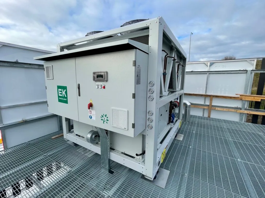 The Euroklimat R290 chiller at Coles, Glebe Hill Village.