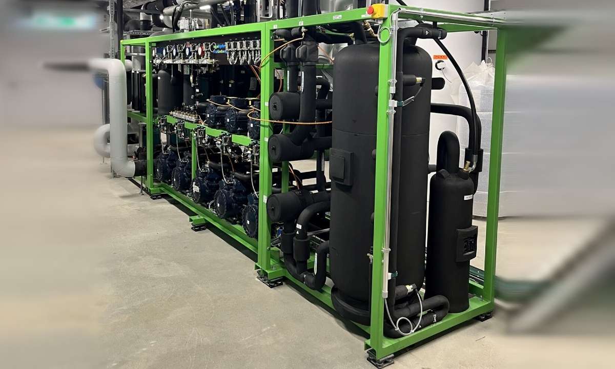 The TotalGreEnergy rack includes eight Dorin compressors. (Source: Biaggini Frigoriferi)