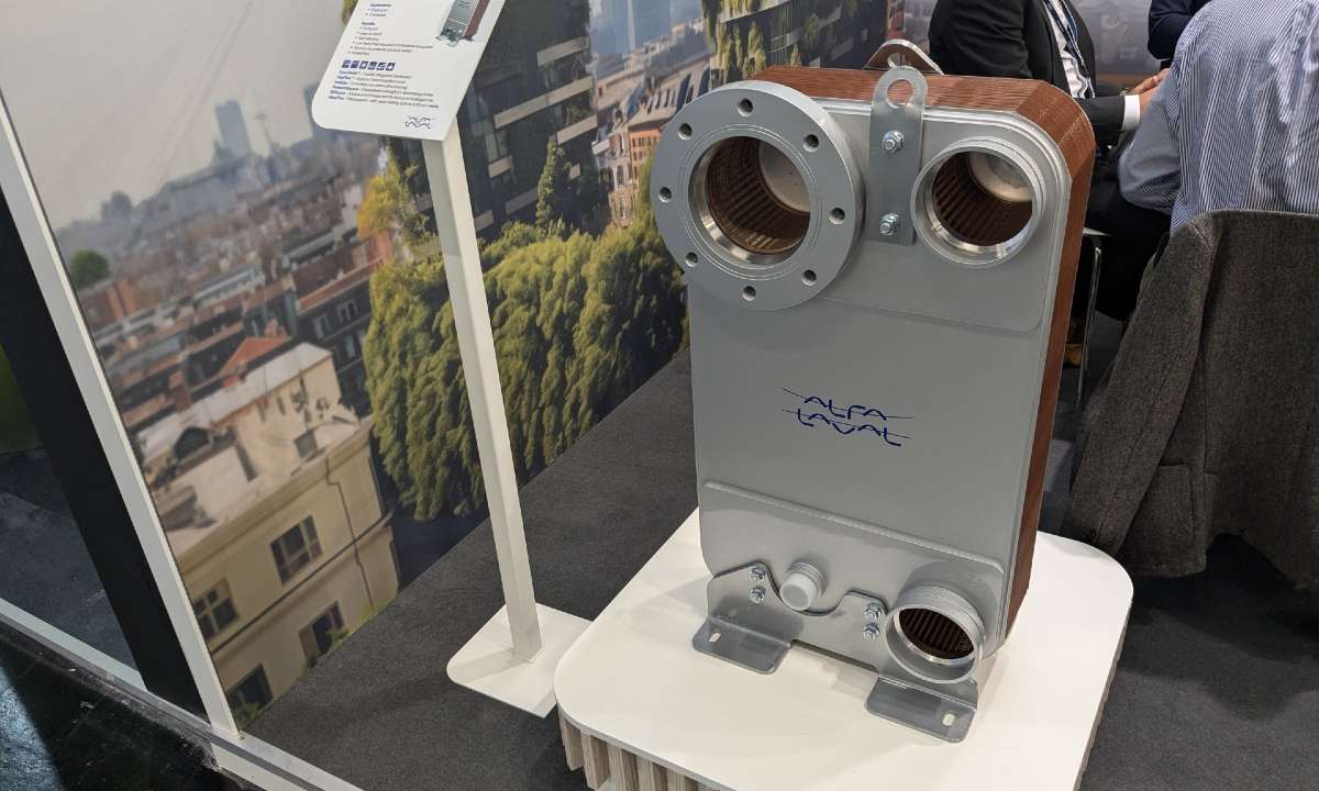 Alfa Laval’s AC900 brazed plate heat exchanger for industrial applications on display at Chillventa 2024.