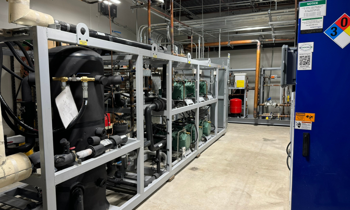 One of the CO2 racks at Ralph’s Supermercado y Mayorista in San Juan, Puerto Rico.