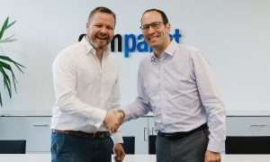 Tim Hannig, Founder and Managing Director of HYTING. and Dr. Hannes Säubert, CEO of Heating Technology at ebm-papst, sealing the collaboration.